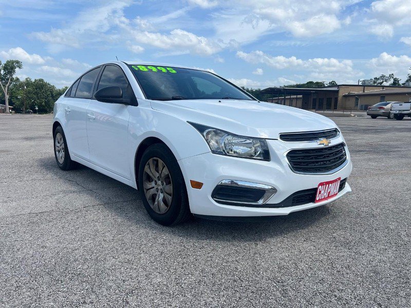 Used 2016 Chevrolet Cruze LS FWD image 4