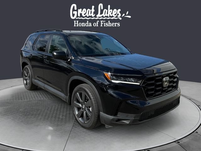 Used 2025 Honda Pilot Sport image 7