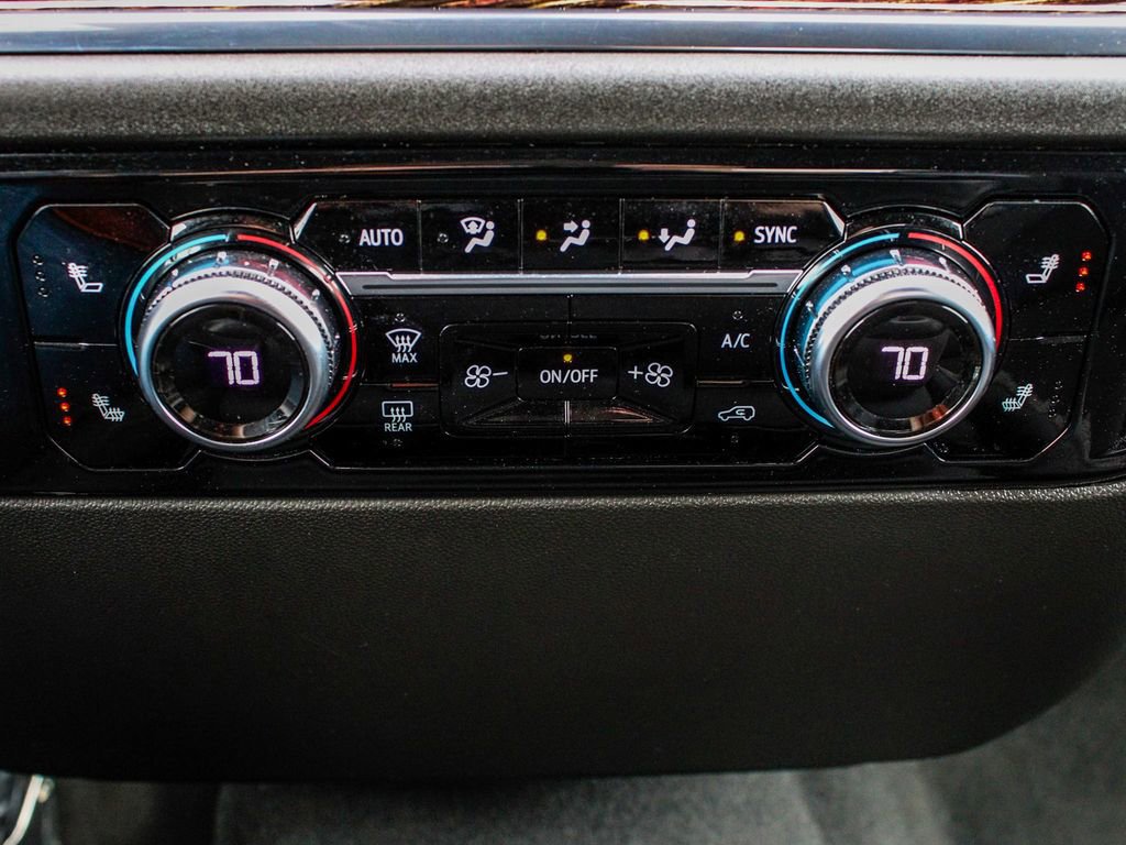 Used 2023 GMC Sierra 1500 Elevation image 23