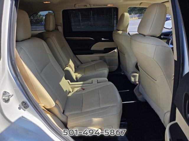 Used 2017 Toyota Highlander Limited FWD image 15