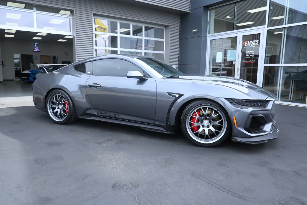New 2026 Ford Mustang GT Premium w/ GT Performance Package RWD image 4