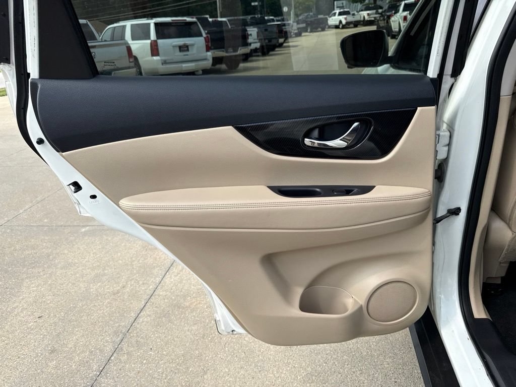 Used 2019 Nissan Rogue SL AWD/4WD image 41