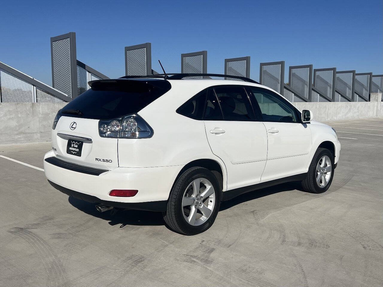 Used 2005 Lexus RX 330 FWD image 6