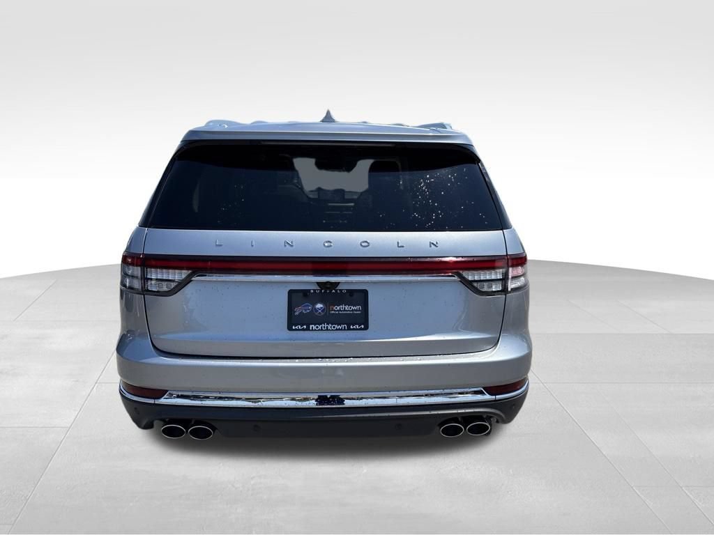Used 2020 Lincoln Aviator Reserve w/ Equipment Group 201A AWD/4WD image 7