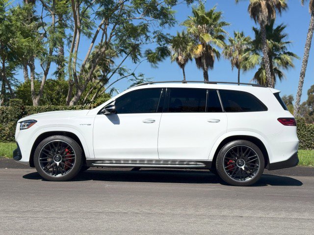 Used 2025 Mercedes-Benz GLS 63 AMG 4MATIC image 2