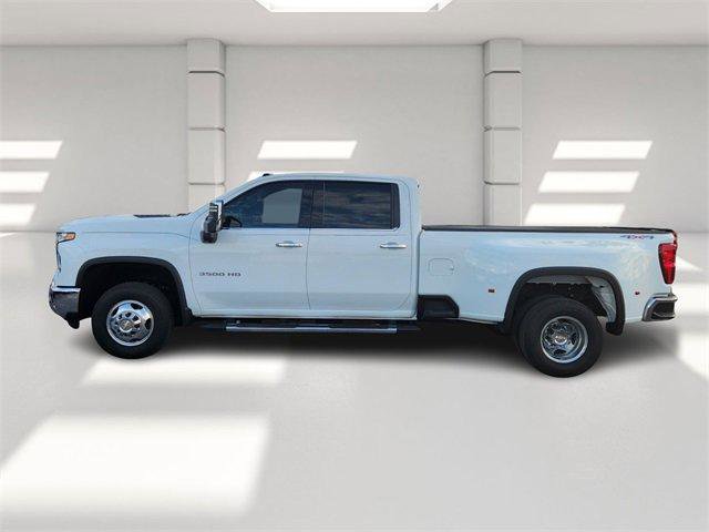Certified 2024 Chevrolet Silverado 3500 LTZ w/ LTZ Plus Package image 2