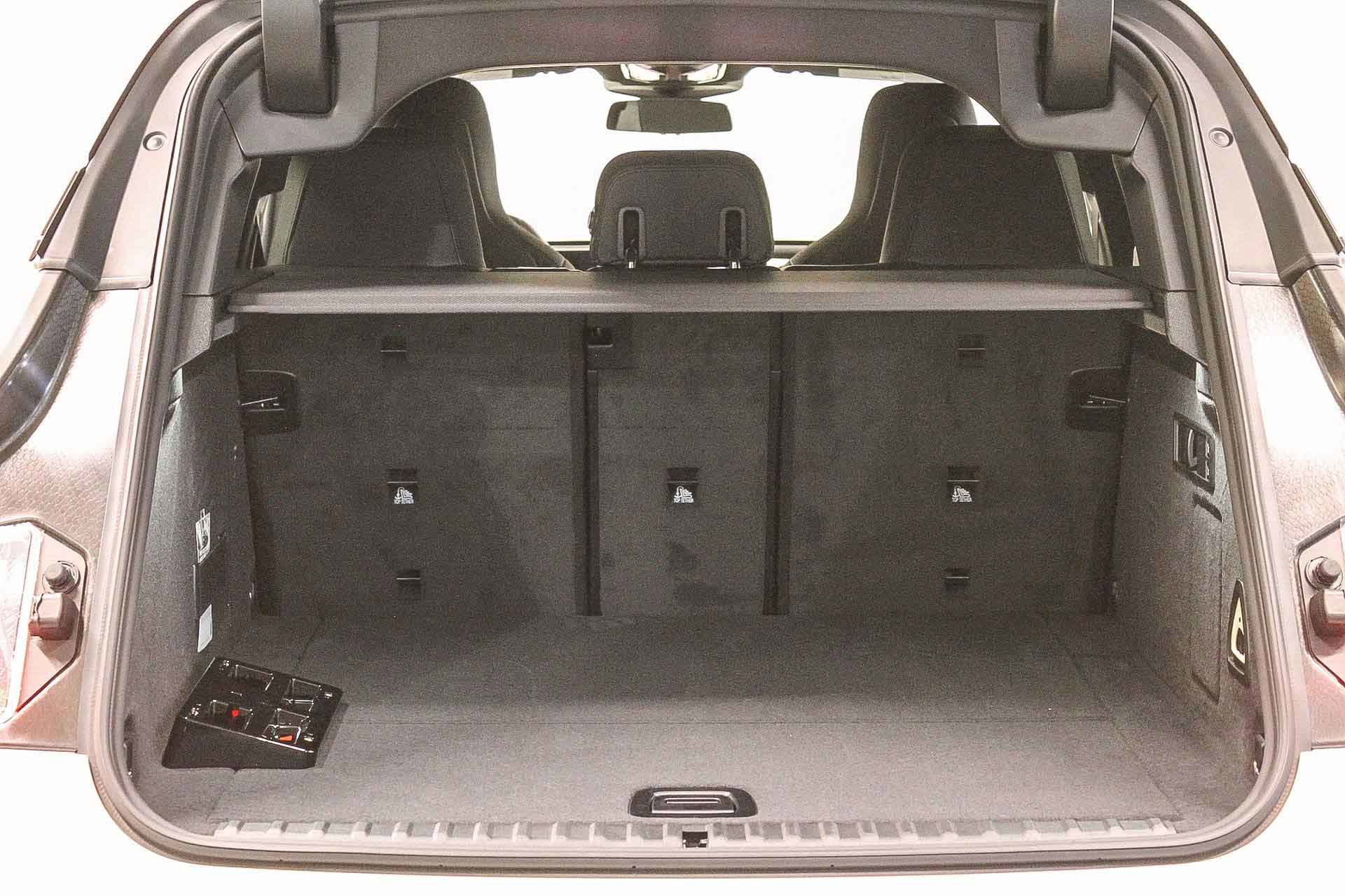 New 2026 BMW iX xDrive45 image 28