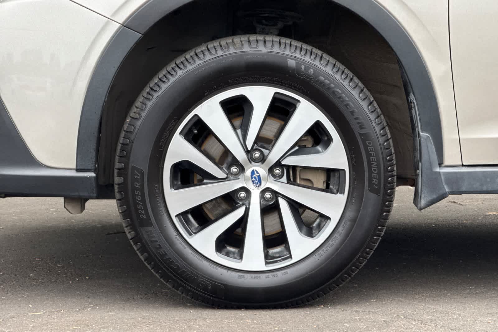 Used 2020 Subaru Outback Premium AWD/4WD image 25