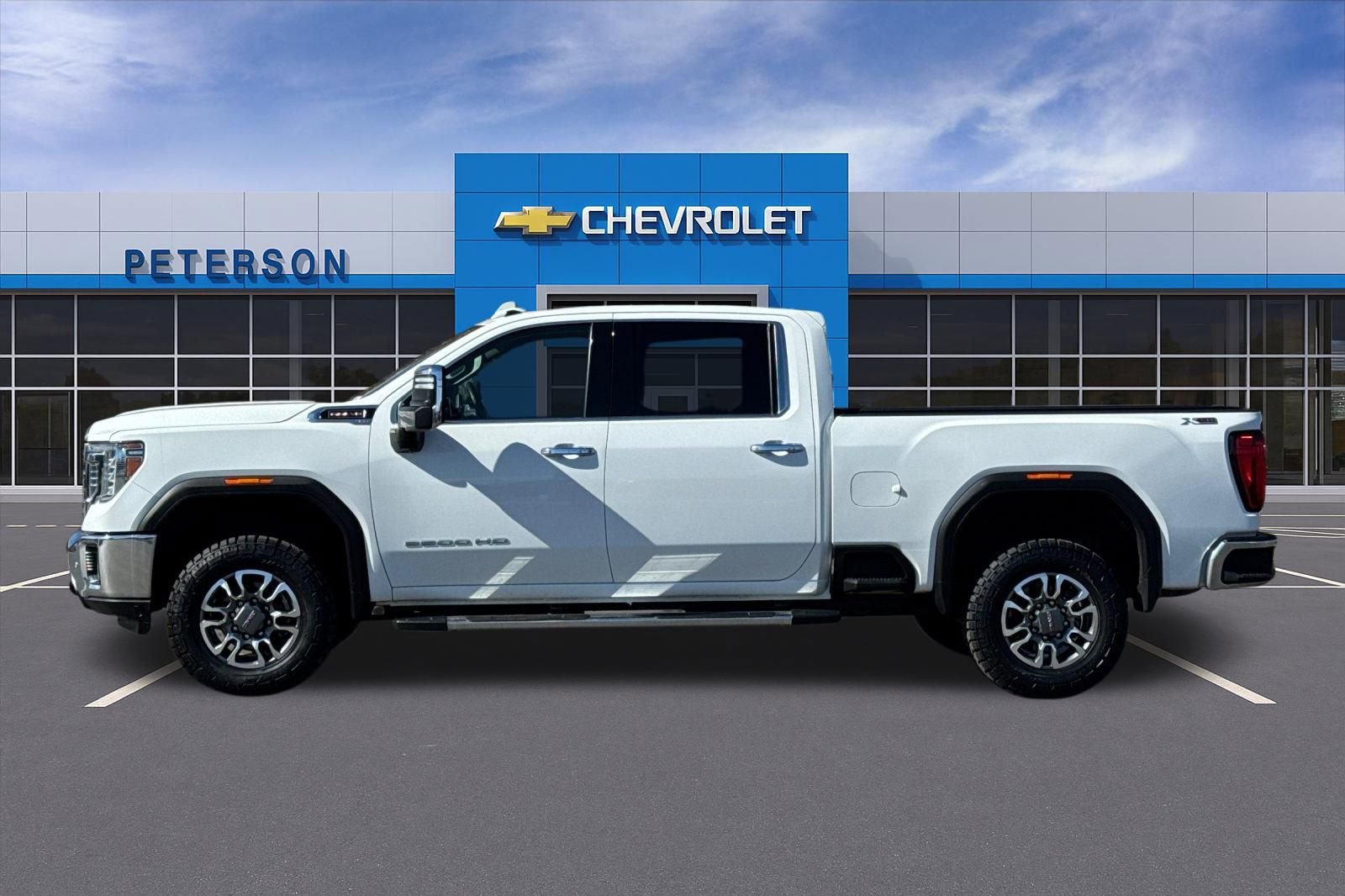 Certified 2023 GMC Sierra 3500 SLT w/ SLT Premium Package AWD/4WD image 7