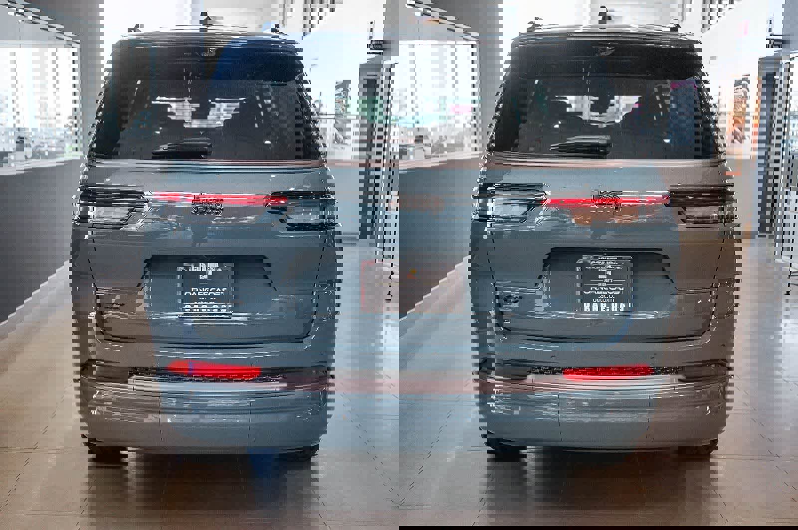 New 2026 Jeep Grand Cherokee L Limited image 5