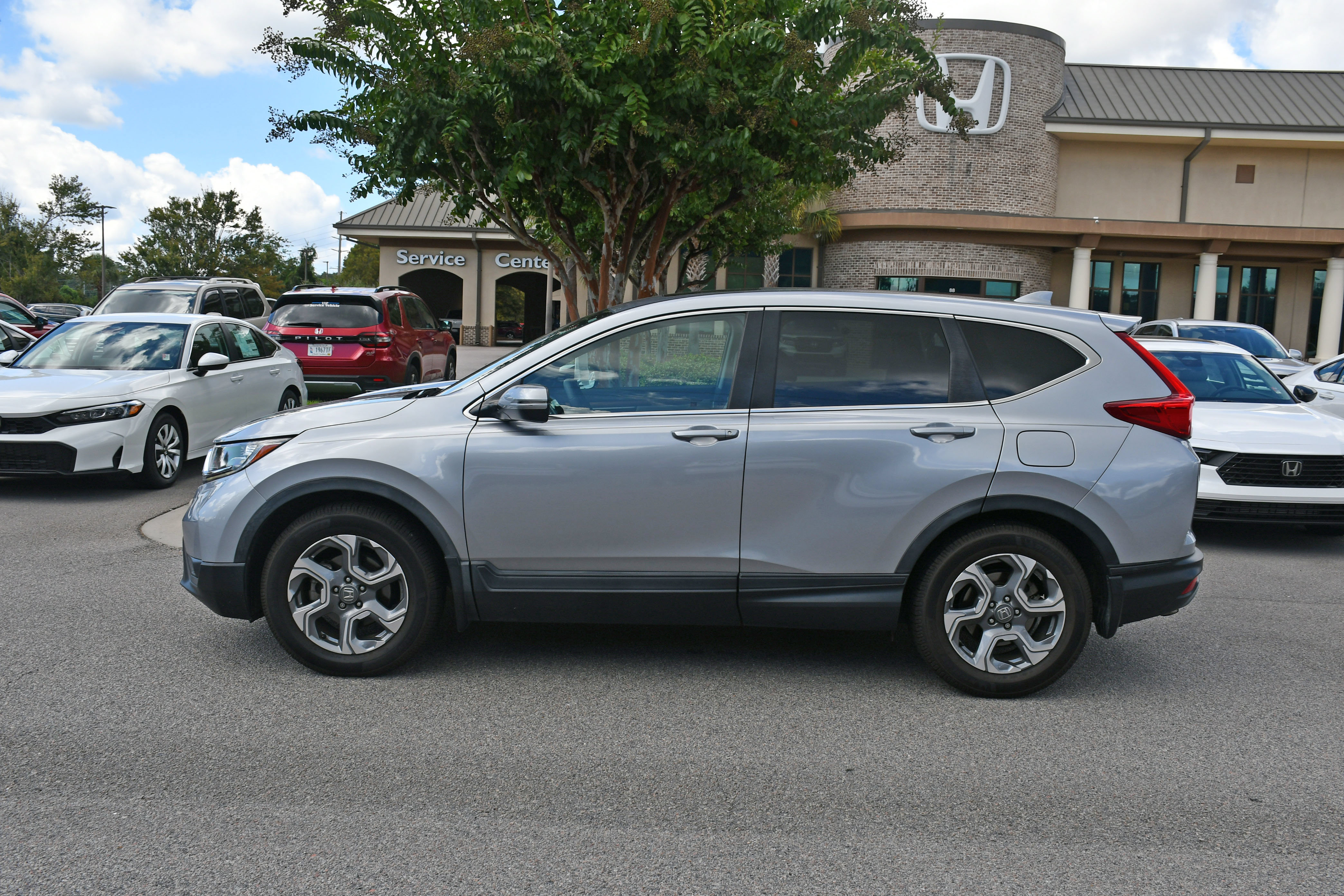 Used 2021 Honda CR-V EX-L image 2