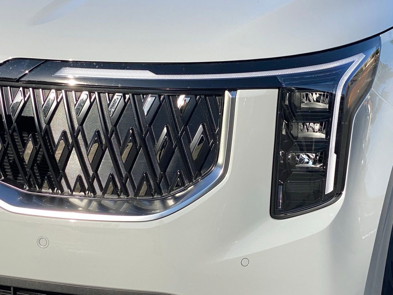 New 2026 Kia Carnival EX image 8