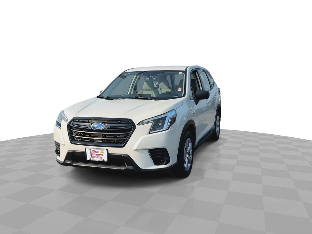 Used 2022 Subaru Forester AWD/4WD image 4