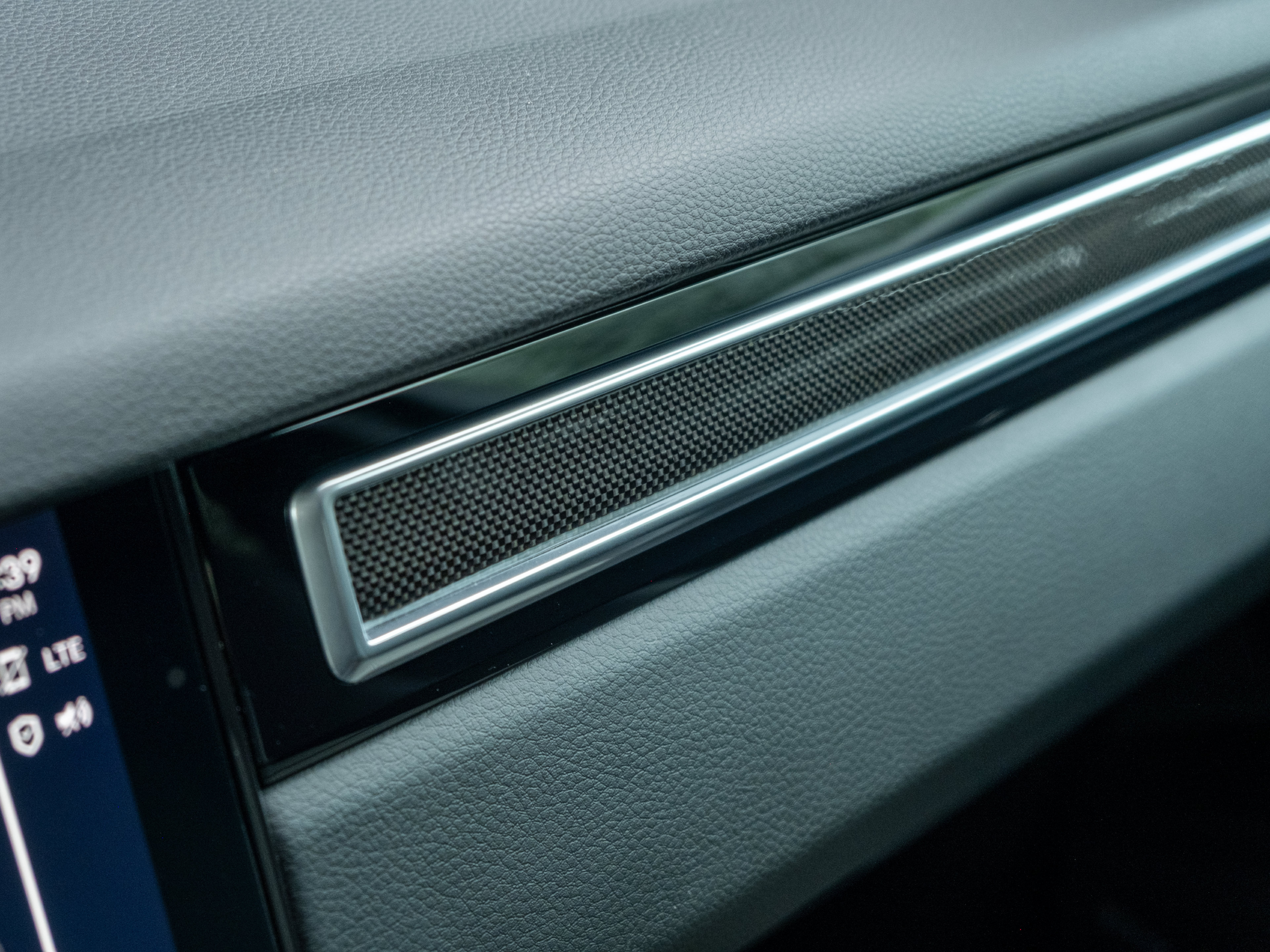 Certified 2022 Porsche Cayenne S AWD/4WD image 44