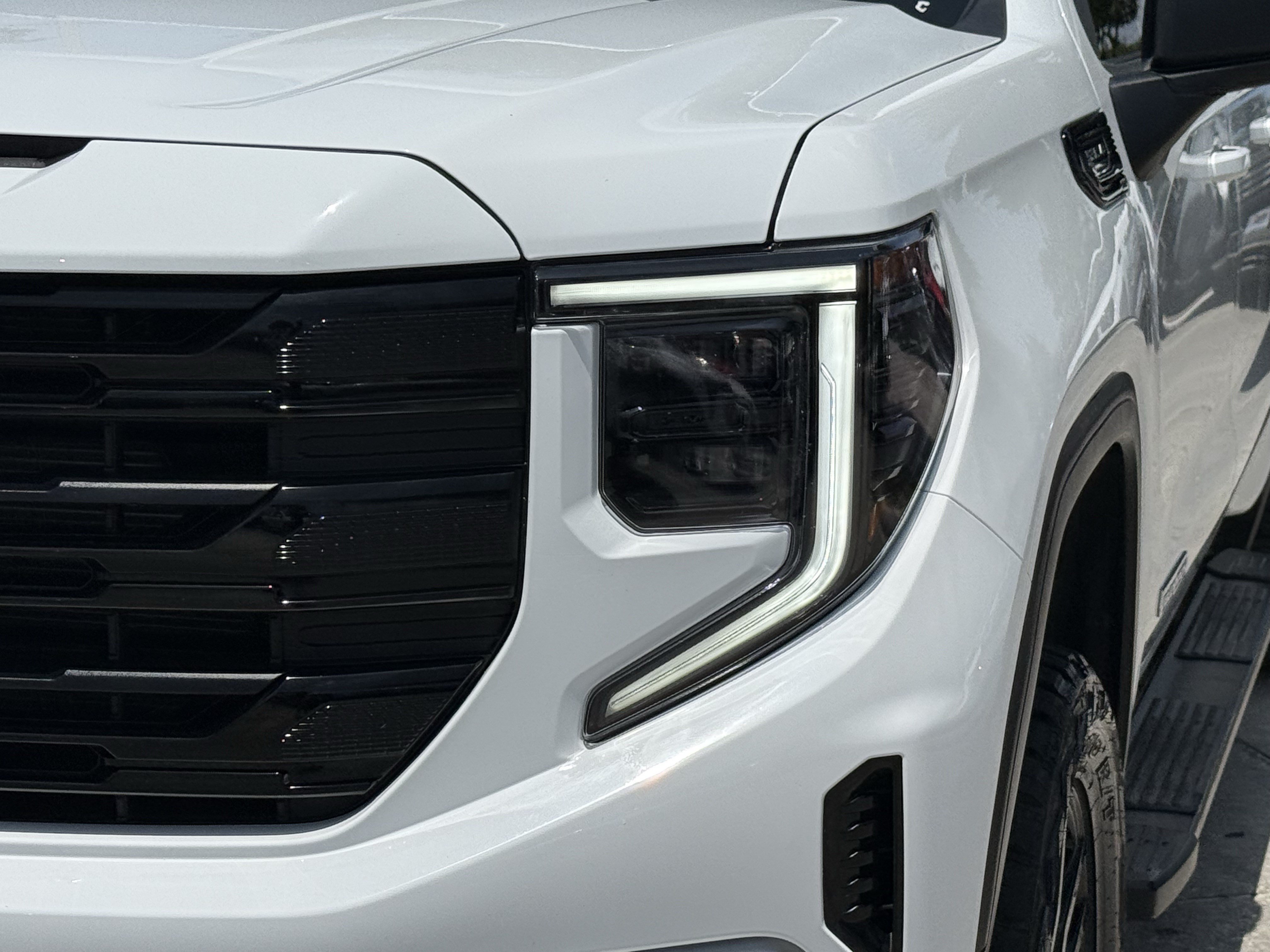 Used 2026 GMC Sierra 1500 Elevation RWD image 11