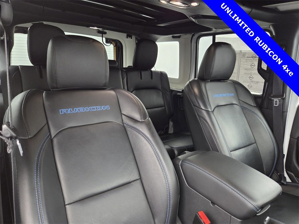 Used 2021 Jeep Wrangler Unlimited Rubicon 4xe w/ Steel Bumper Group image 17
