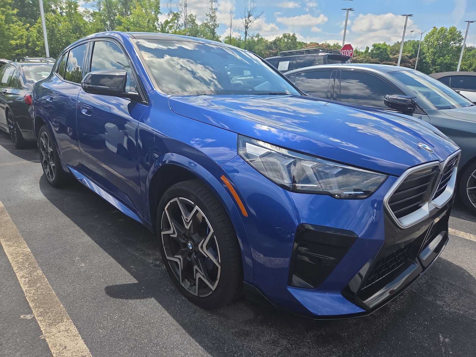 Used 2025 BMW X2 M35i AWD/4WD video 1