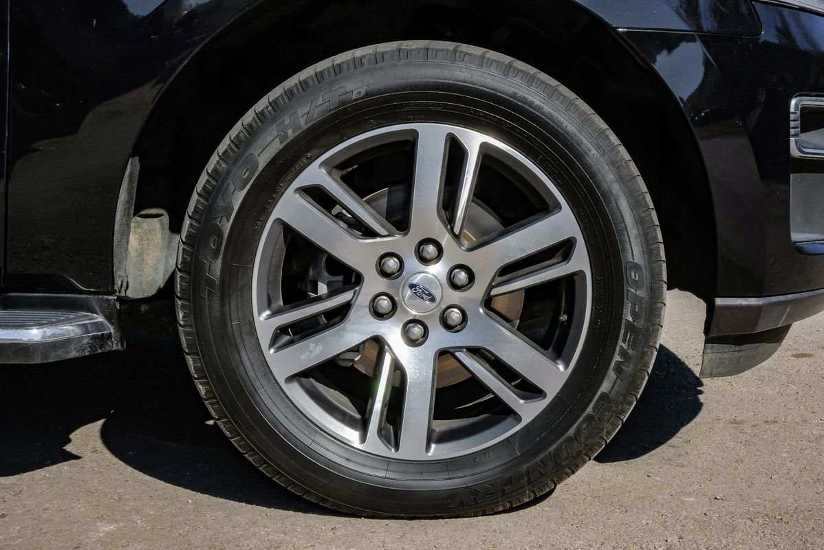 Used 2022 Ford Expedition Max Limited image 60