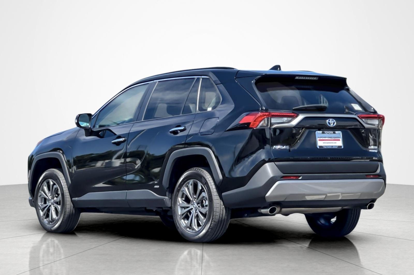 Certified 2024 Toyota RAV4 Limited AWD/4WD image 3