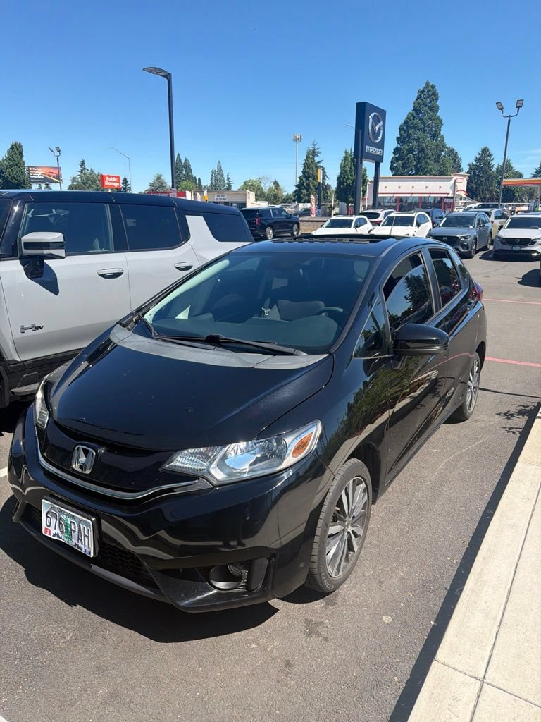 Used 2017 Honda Fit EX image 1