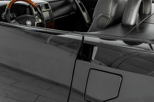Used 2006 Cadillac XLR RWD image 34