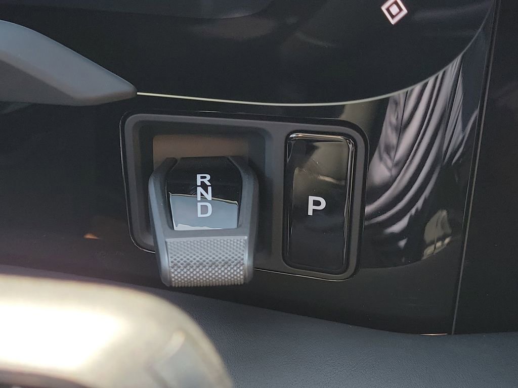 New 2026 Porsche Taycan 4S AWD/4WD image 40