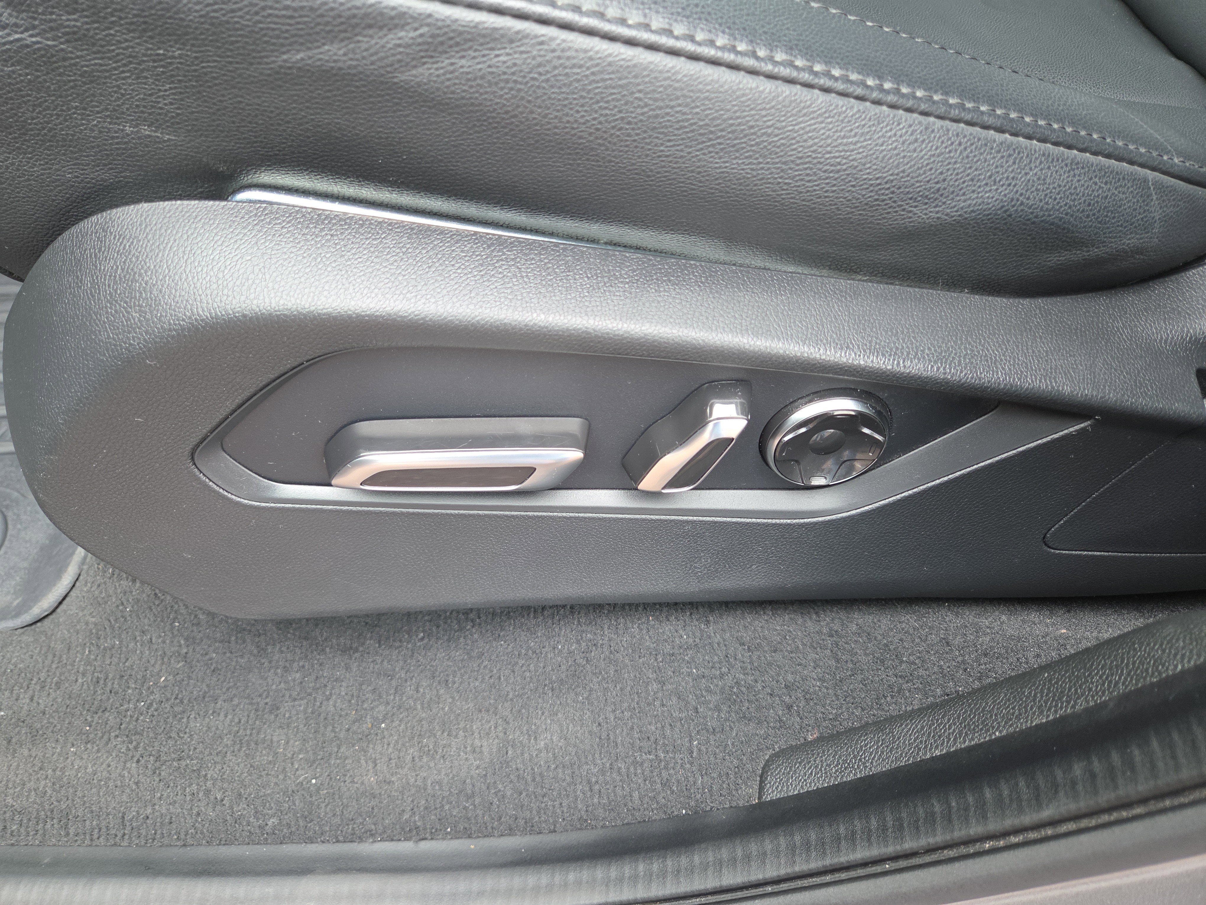 Used 2024 Acura MDX SH-AWD image 33