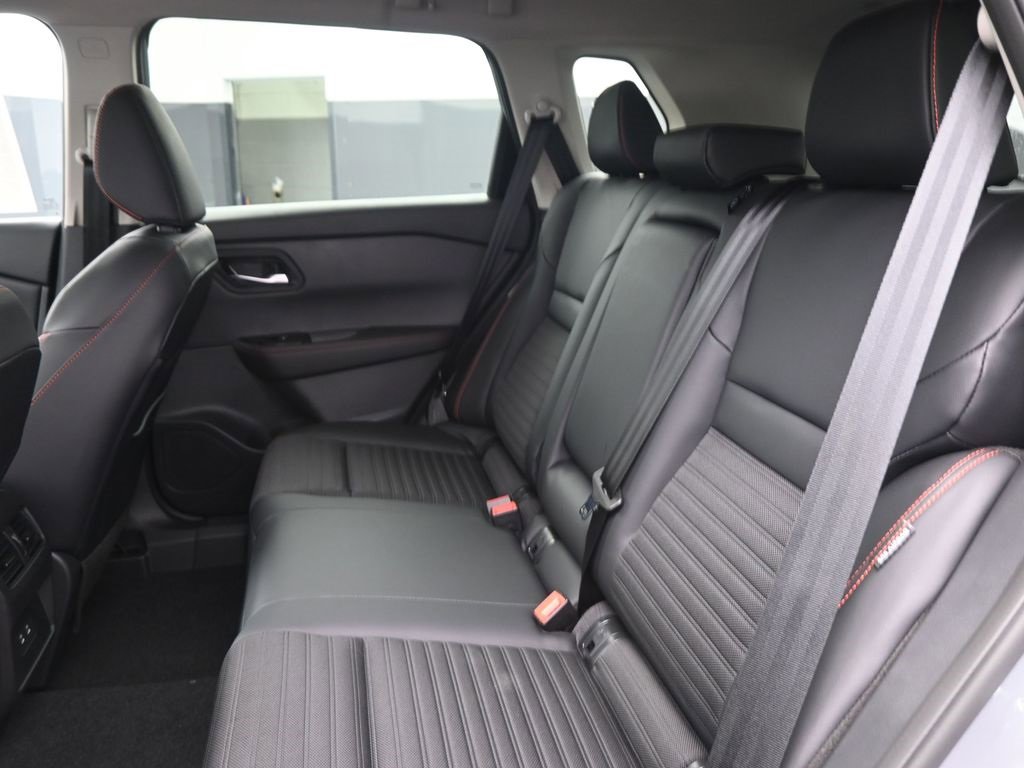 New 2026 Nissan Rogue SV image 14