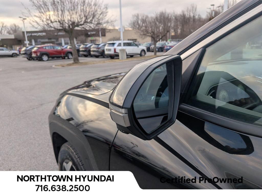 Used 2023 Hyundai Tucson Limited image 48