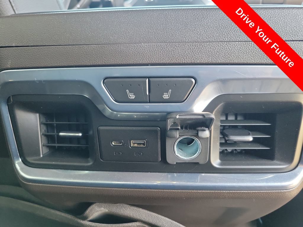 Used 2020 GMC Sierra 2500 Denali w/ Technology Package AWD/4WD image 24