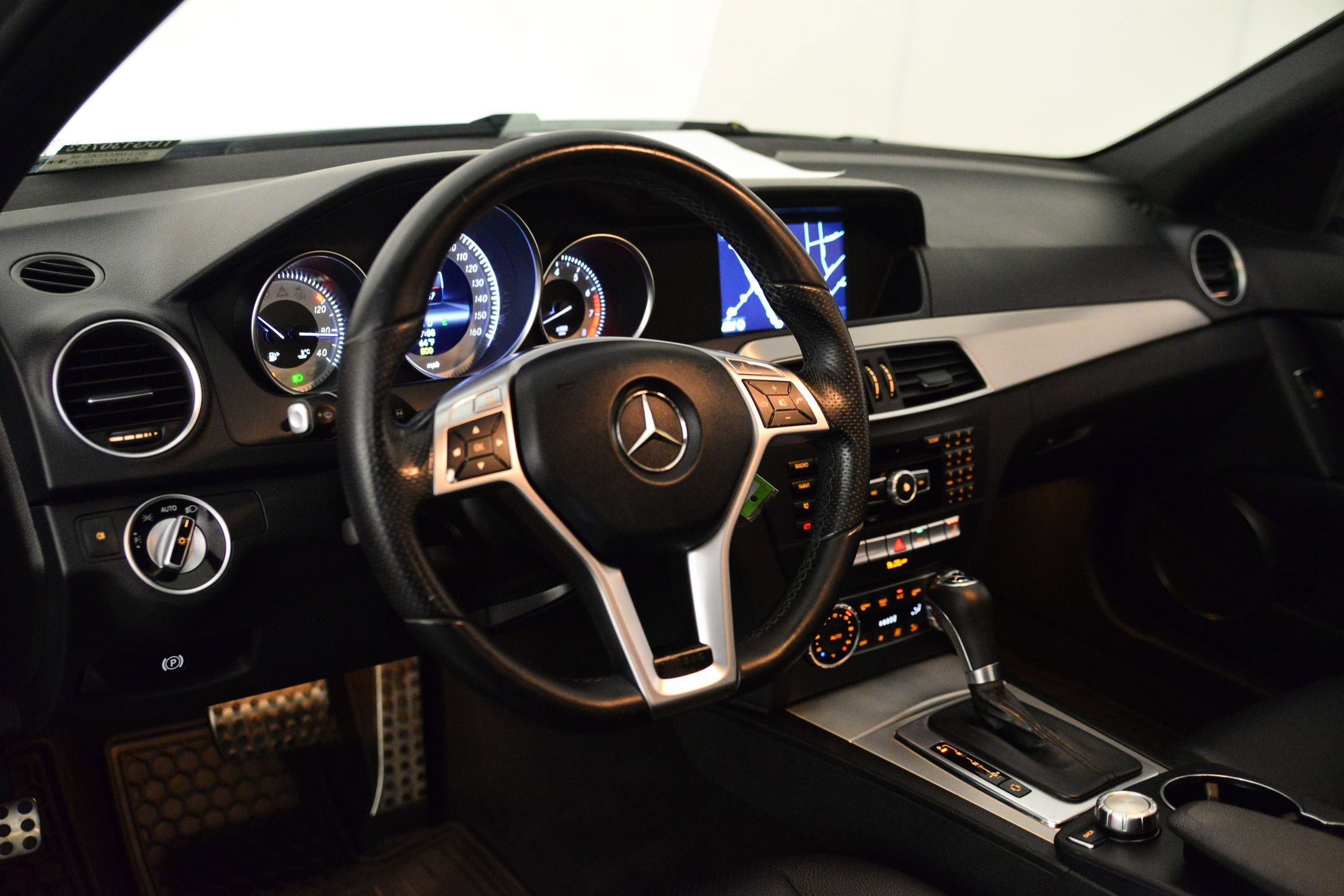 Used 2013 Mercedes-Benz C 300 C 300 Sport image 27