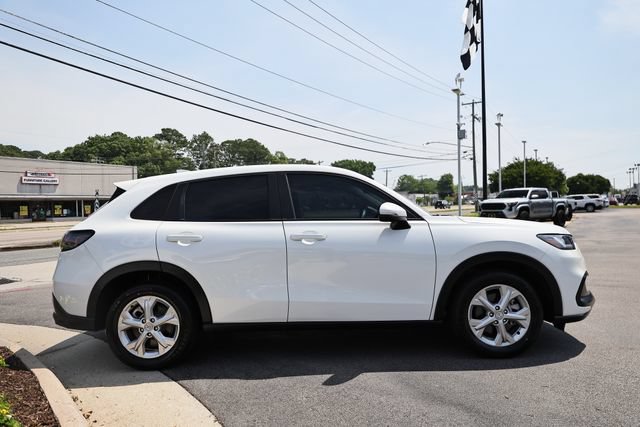 Used 2023 Honda HR-V LX image 10
