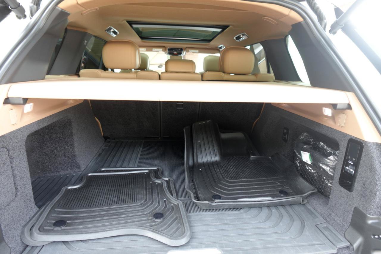 Used 2023 Land Rover Range Rover SE AWD/4WD image 23