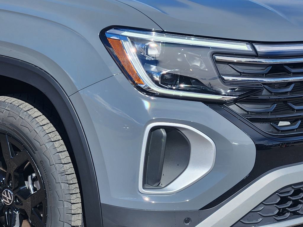 New 2026 Volkswagen Atlas Peak Edition AWD/4WD image 28