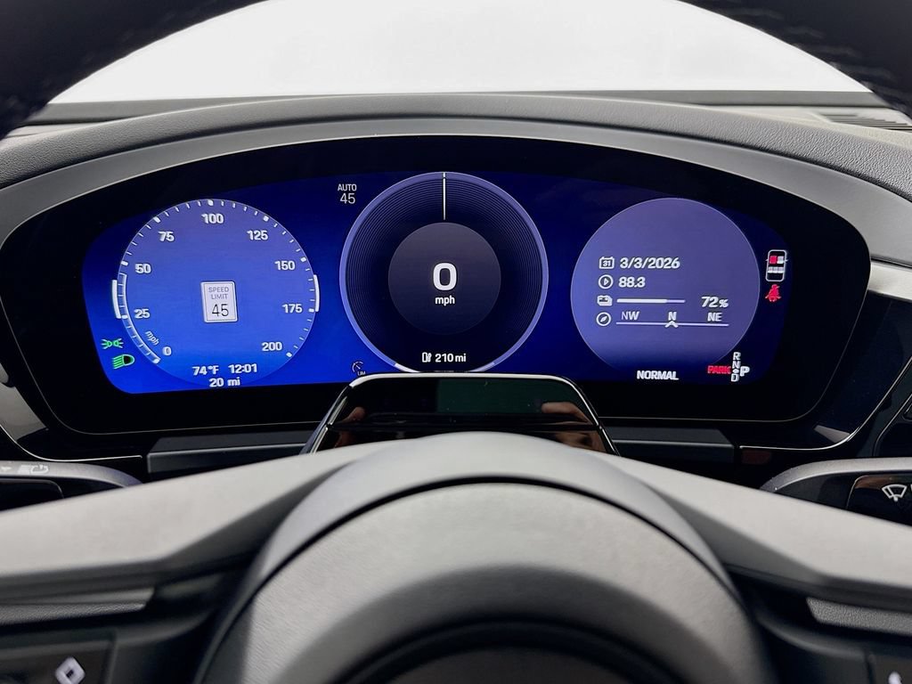 New 2026 Porsche Macan Electric RWD image 17