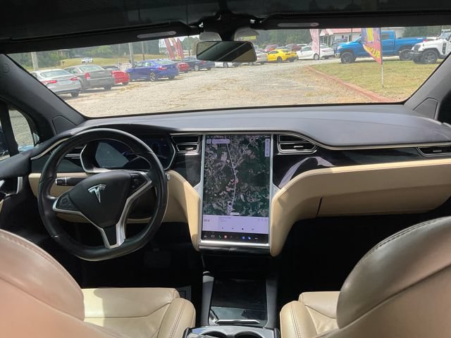 Used 2017 Tesla Model X 75D AWD/4WD image 16