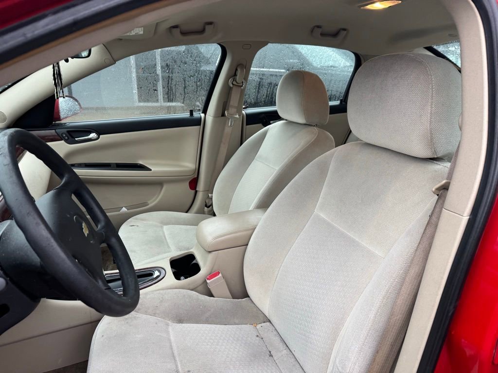 Used 2009 Chevrolet Impala LT image 12