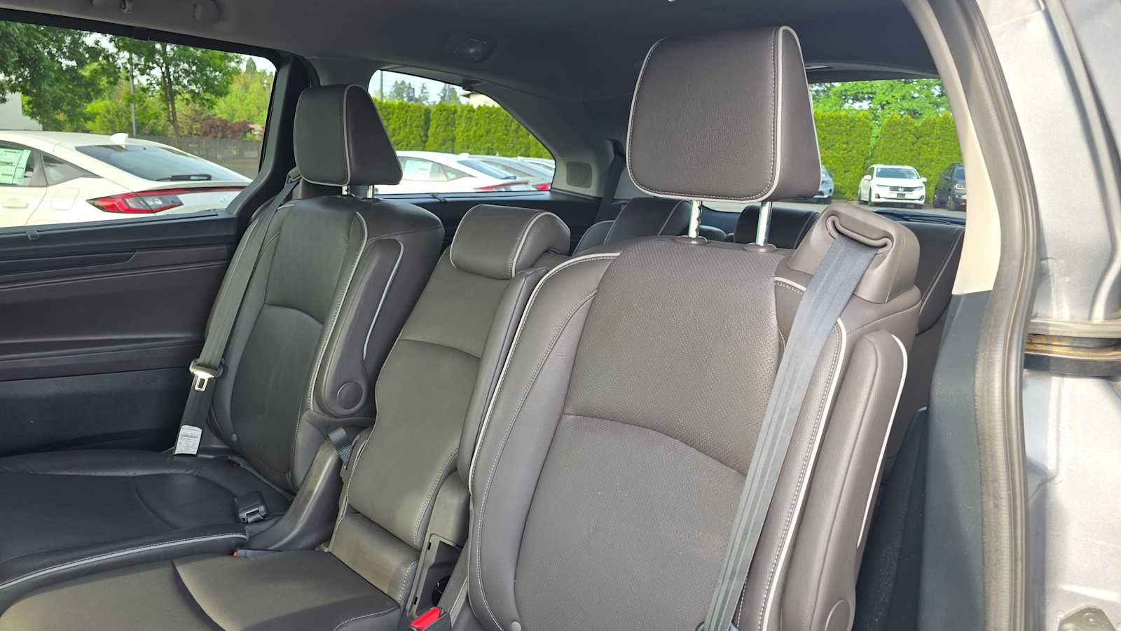 Used 2023 Honda Odyssey Elite image 17