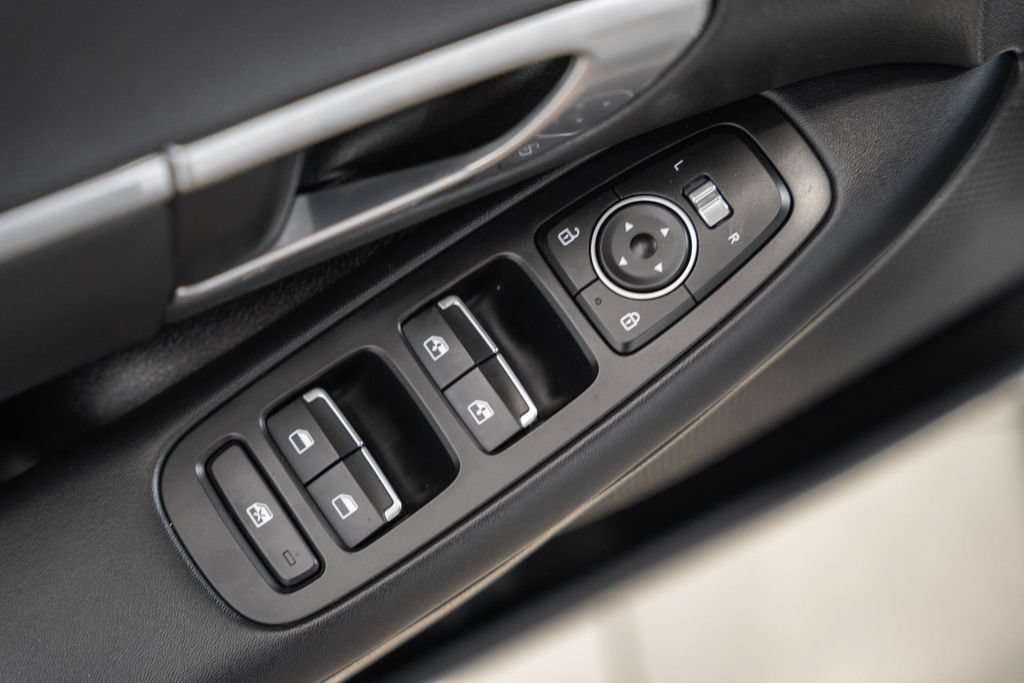 Used 2022 Hyundai Sonata SEL FWD image 34