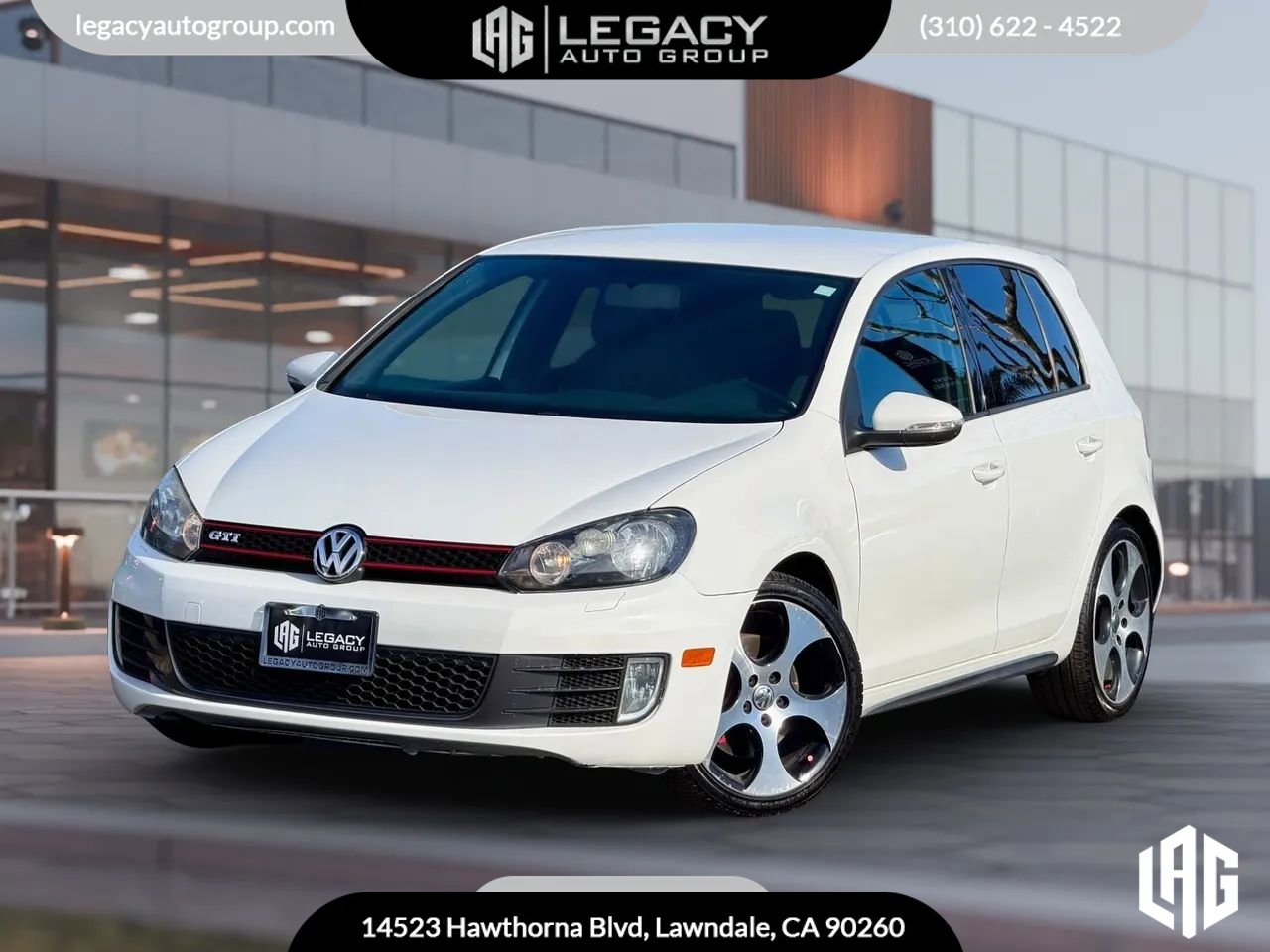 Used 2011 Volkswagen Golf 4-Door image 1