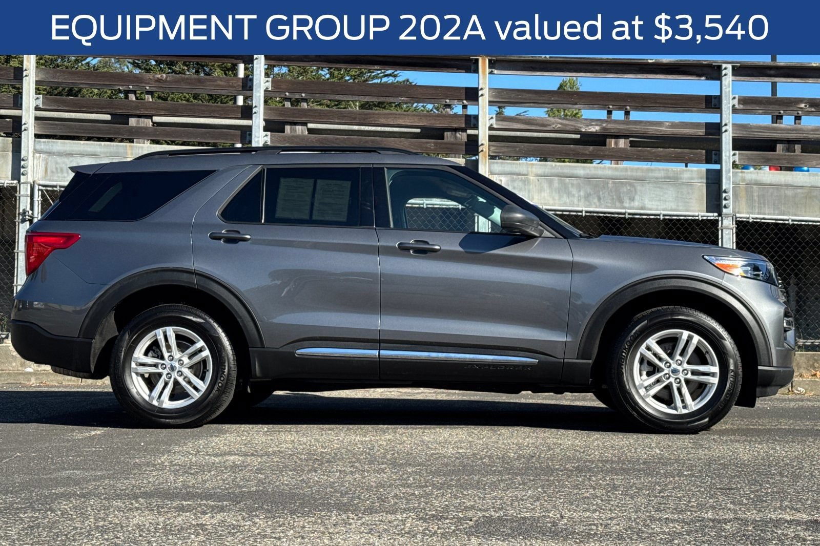 Certified 2024 Ford Explorer XLT w/ Equipment Group 202A AWD/4WD image 4