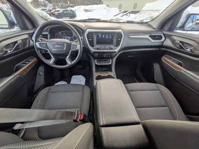 Used 2023 GMC Acadia SLE w/ Driver Convenience Package image 32