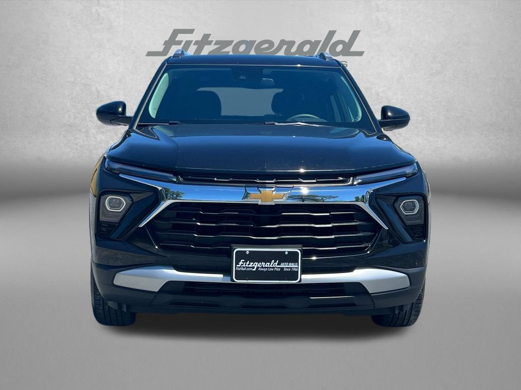 Used 2025 Chevrolet TrailBlazer LT AWD/4WD image 6