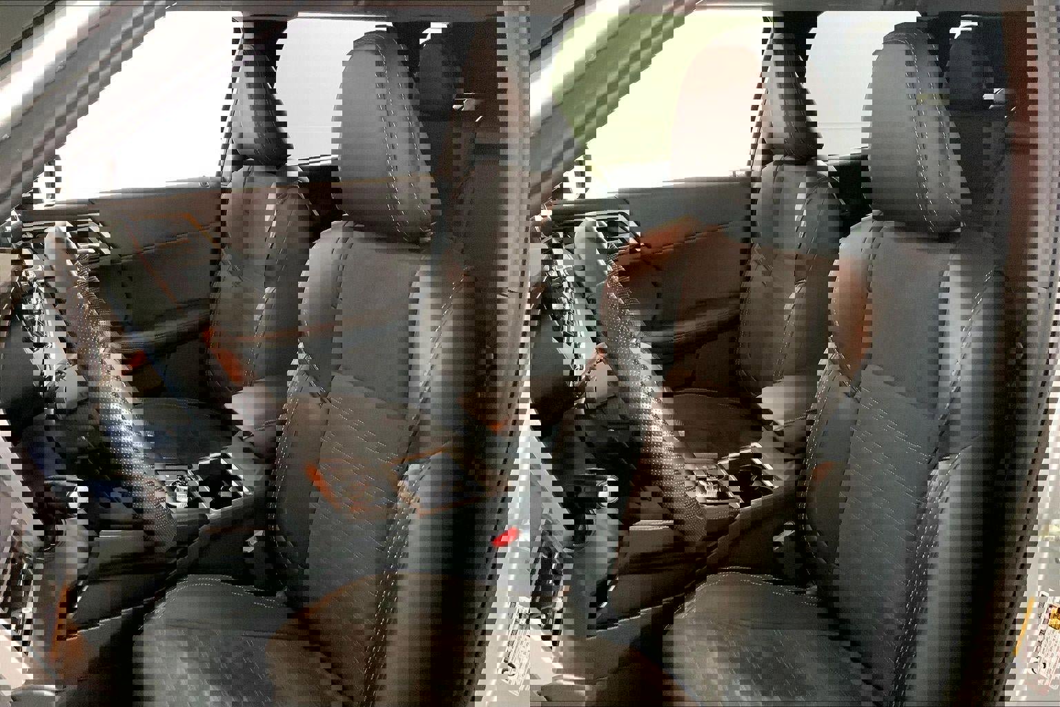 Used 2024 Mitsubishi Outlander SE image 22