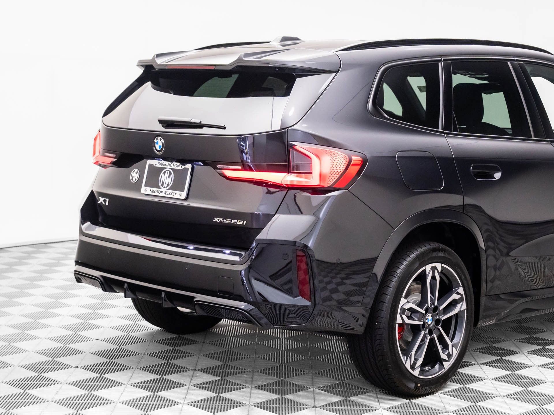 Certified 2025 BMW X1 xDrive28i w/ Technology Package image 32