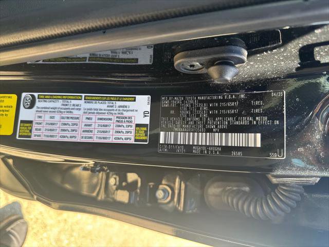 Certified 2025 Toyota Corolla Cross LE image 38