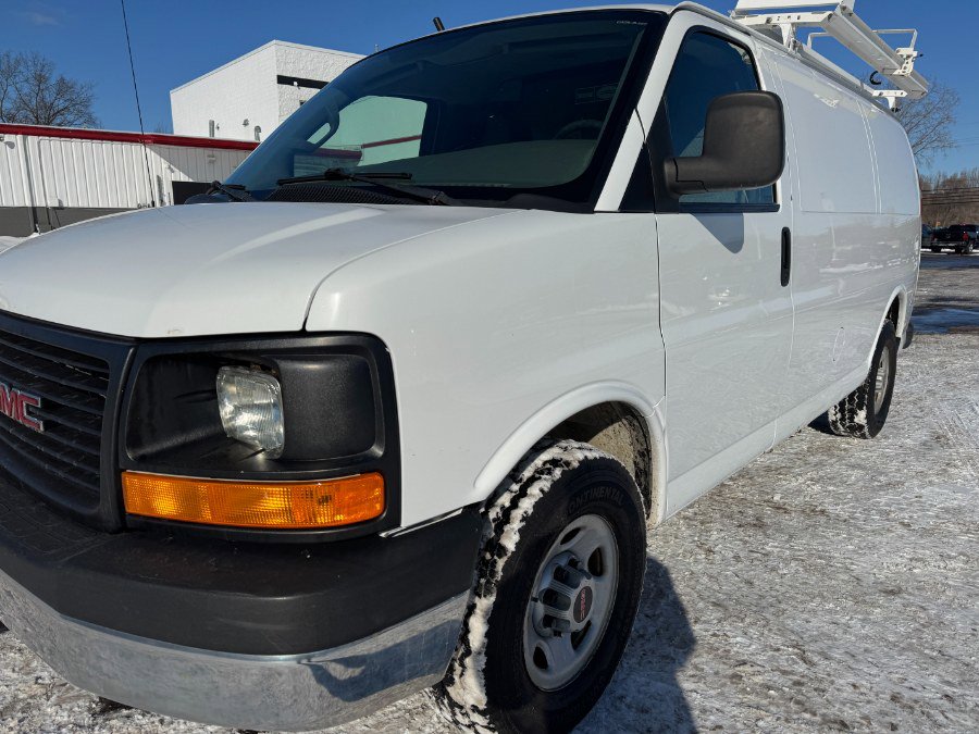 Used 2016 GMC Savana 3500 image 9