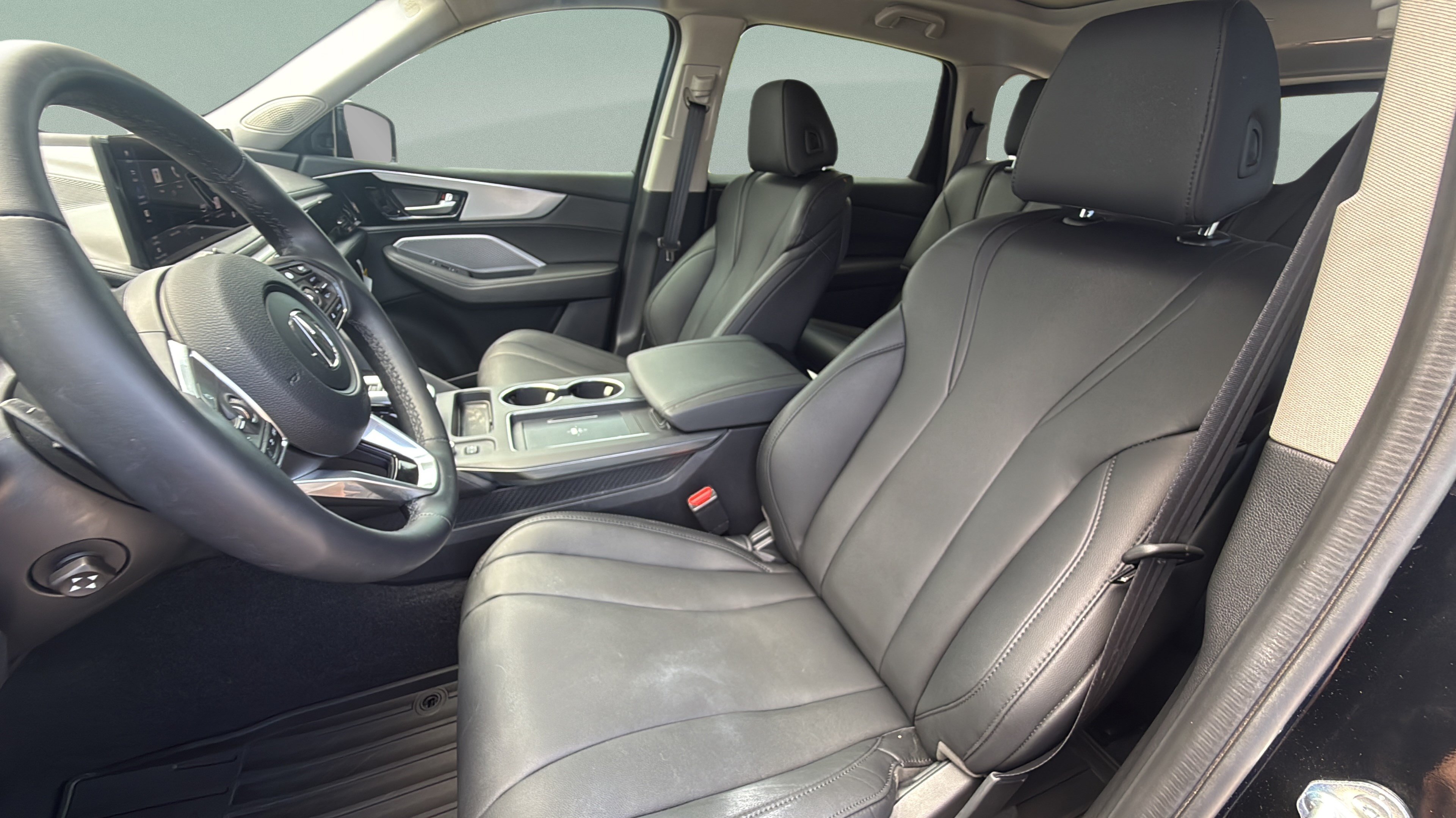 Used 2026 Acura MDX SH-AWD image 10