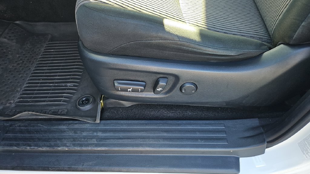 Used 2019 Toyota 4Runner SR5 RWD image 14