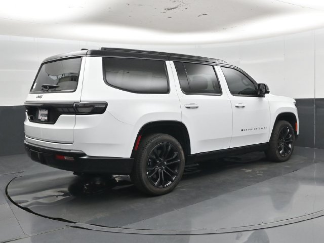 New 2026 Jeep Grand Wagoneer Summit w/ Rear Seat Video Group I AWD/4WD image 3